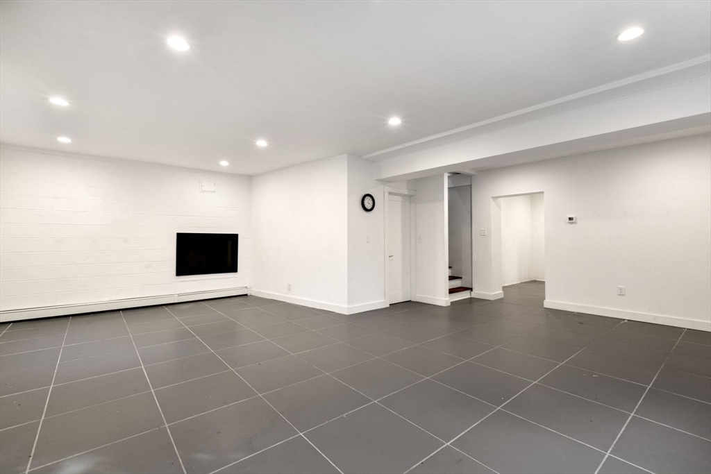 5 Greystone Rd