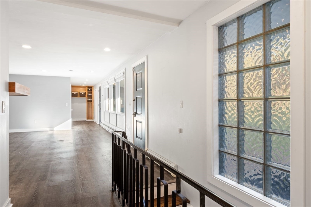 5 Greystone Rd