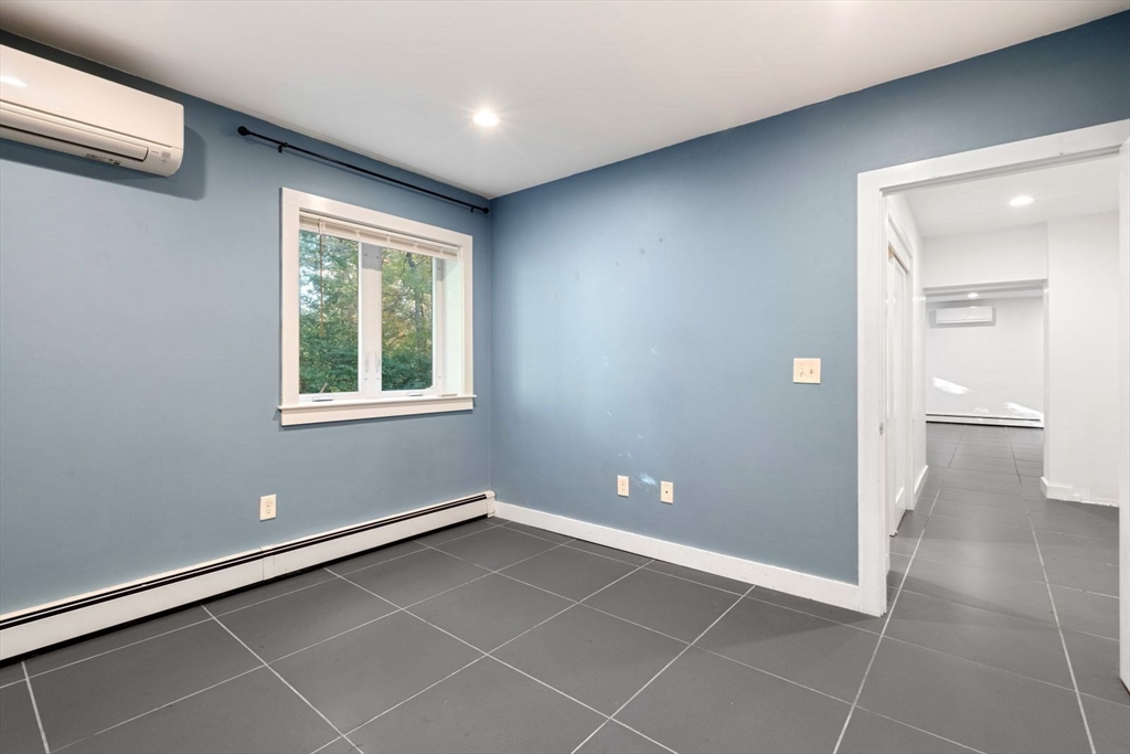 5 Greystone Rd