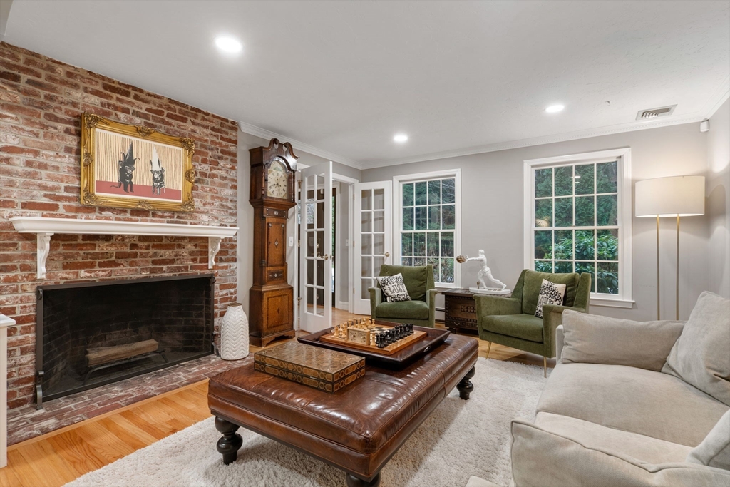 27 Cedar Hill Rd