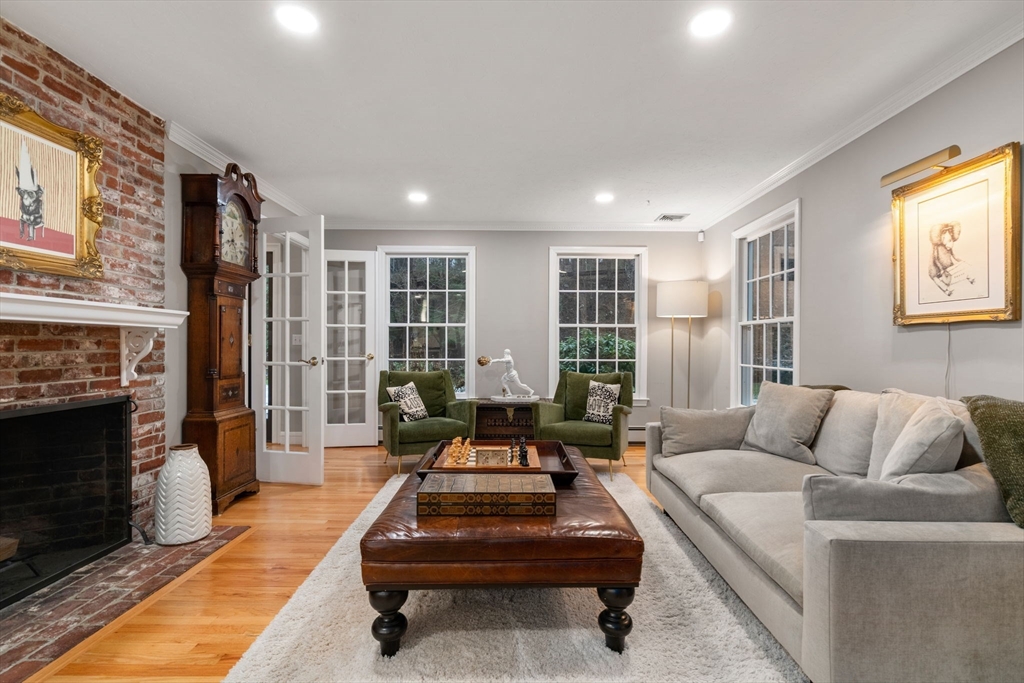 27 Cedar Hill Rd