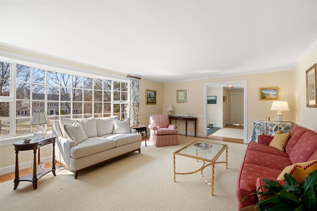 5 Sherbrooke Dr