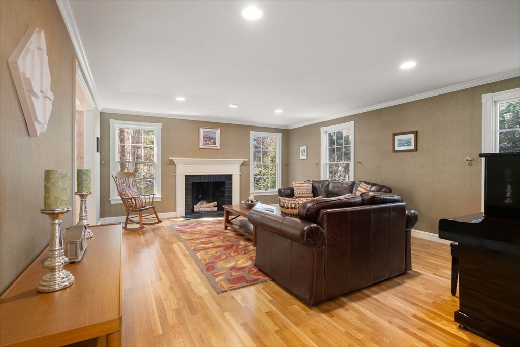 32 Draper Rd