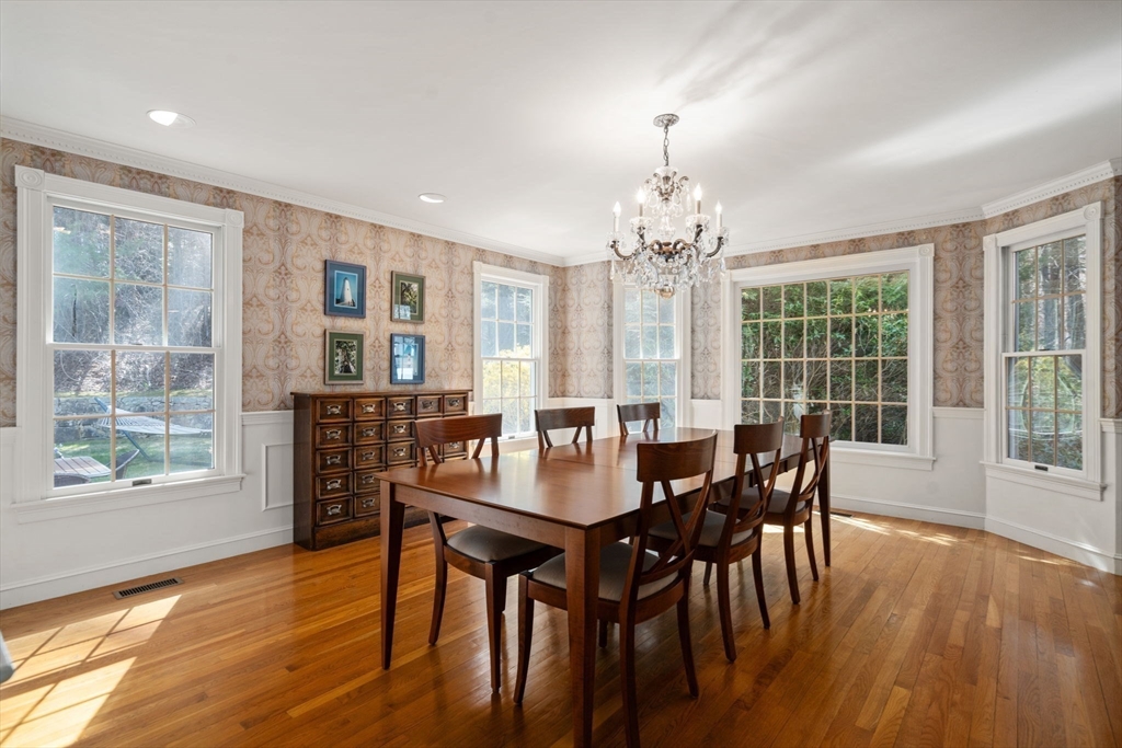 32 Draper Rd