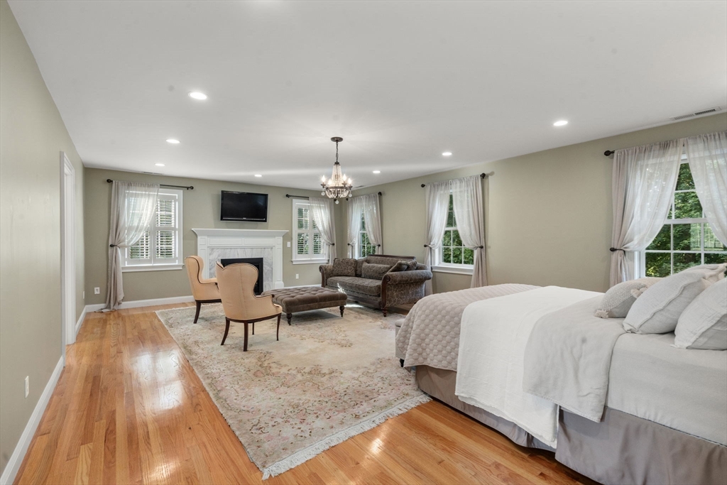 97 Great Plain Ave