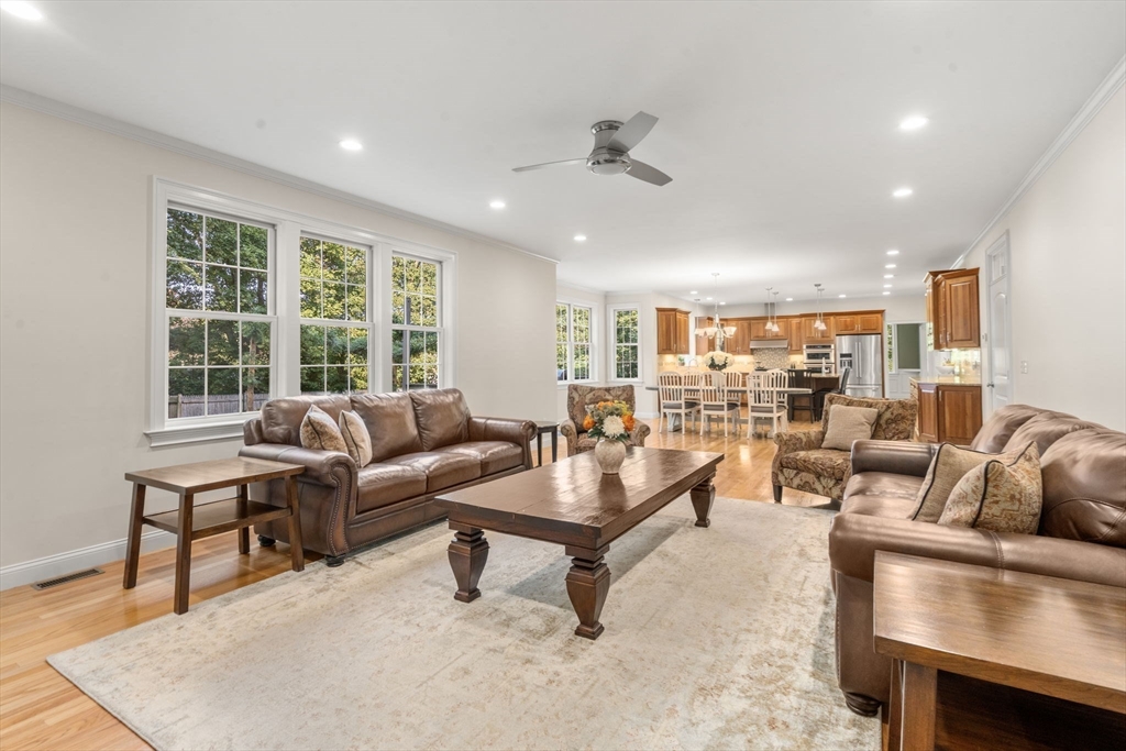 97 Great Plain Ave