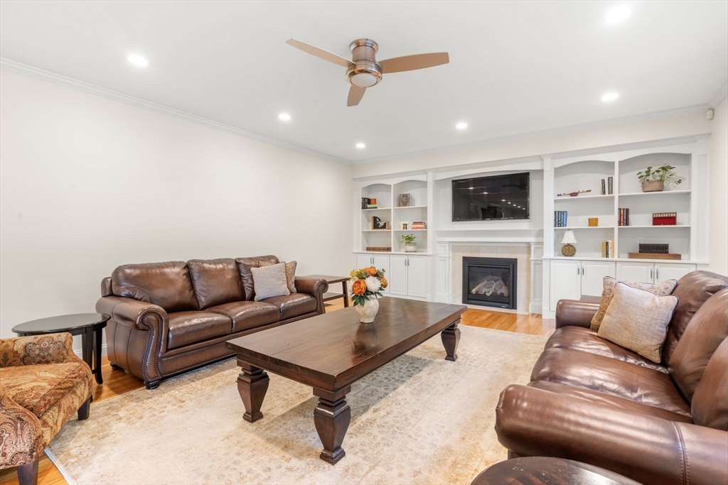 97 Great Plain Ave