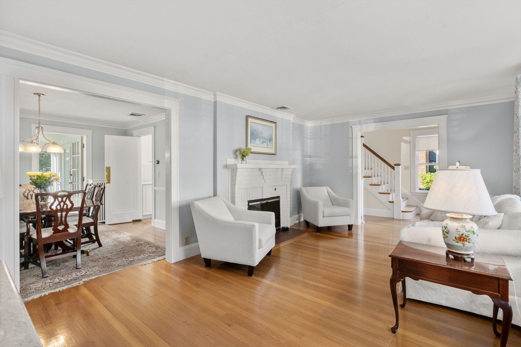 14 Lasalle Rd