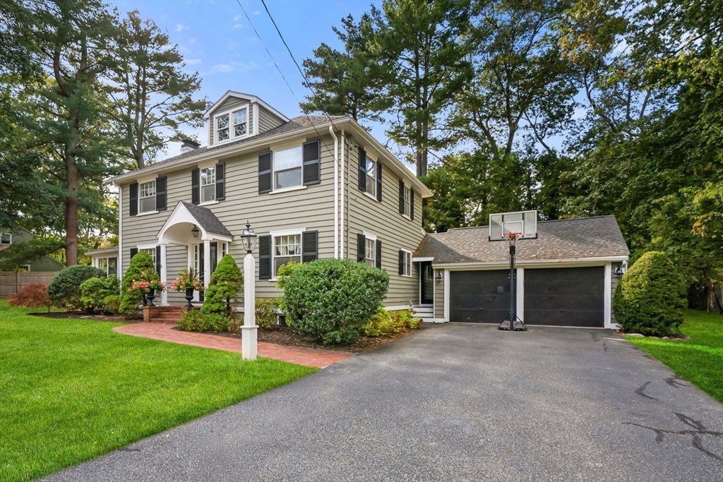 3 Burnham Rd