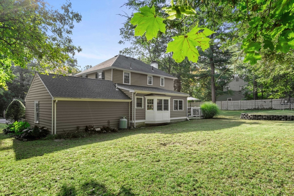 3 Burnham Rd