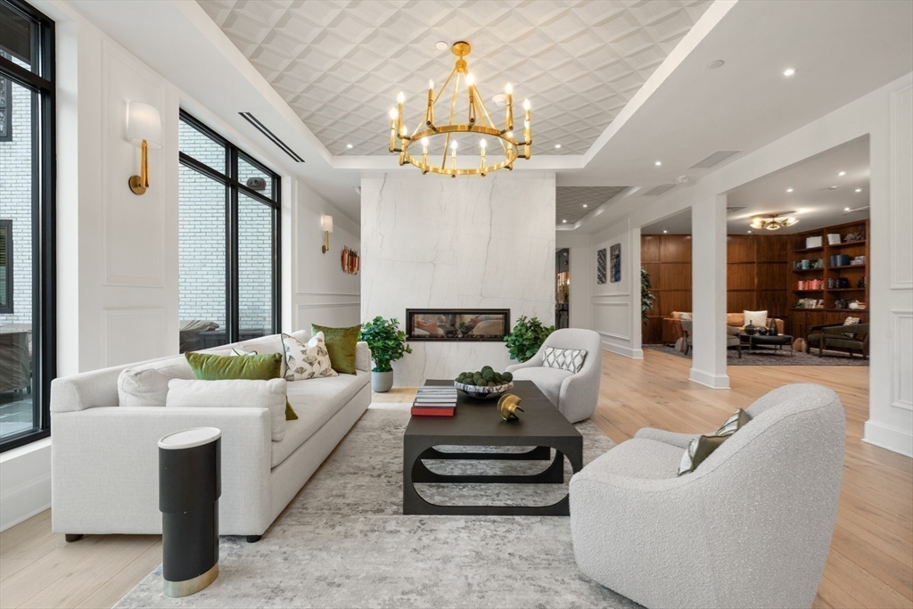 148 Weston Rd # 208