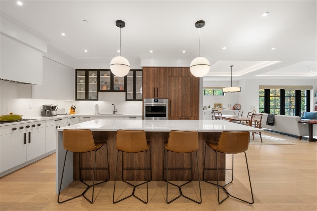 148 Weston Rd # 208