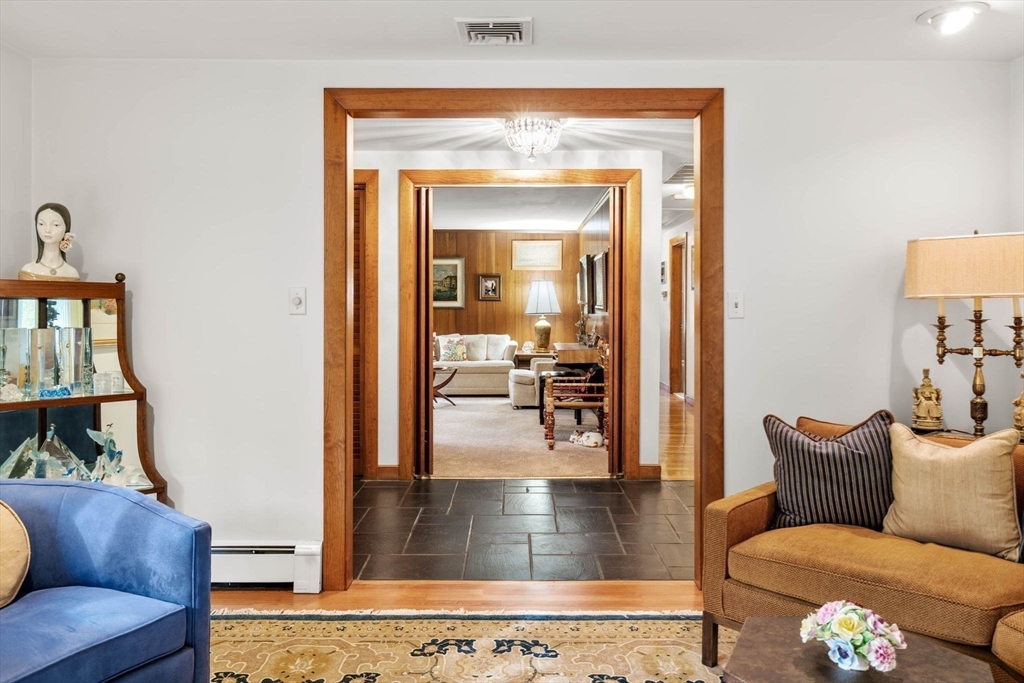 30 Richardson Dr