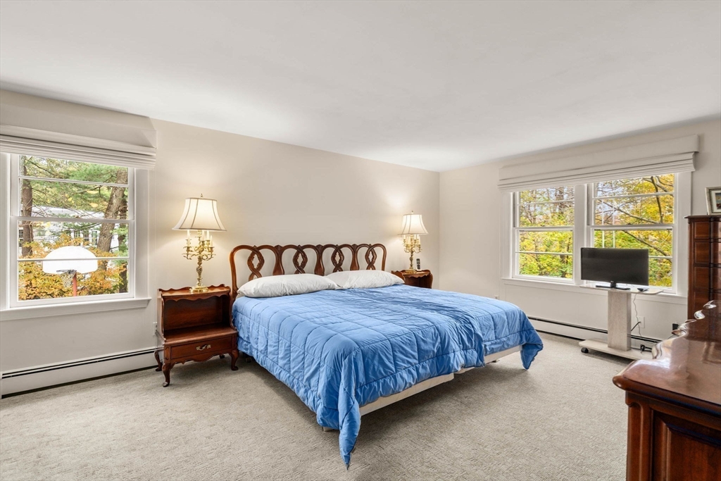 30 Richardson Dr