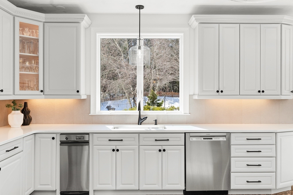 8 Onion River Road