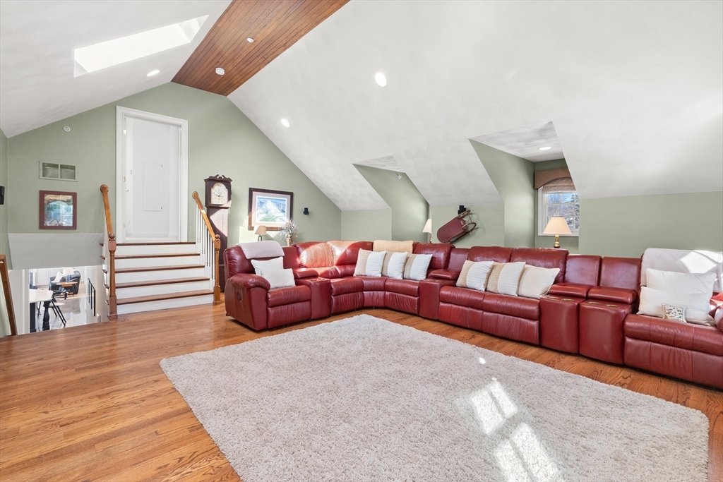 8 Onion River Road
