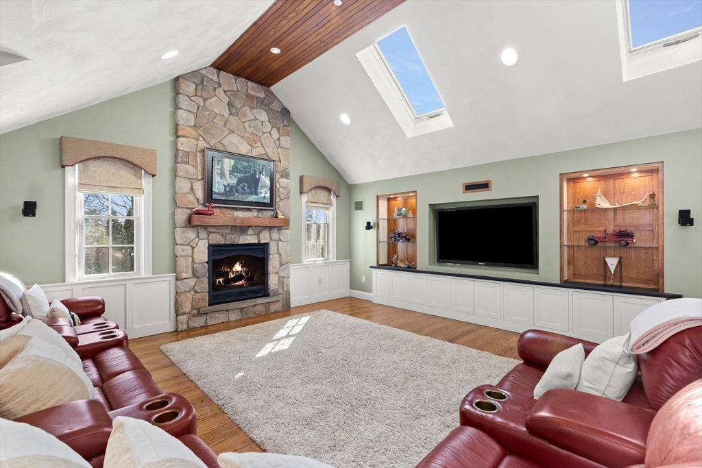 8 Onion River Road