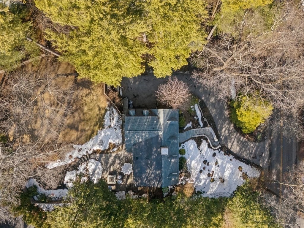 170 Benvenue St