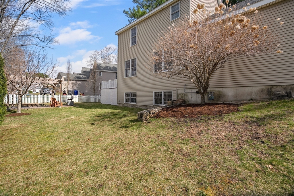 6 Pinewood Road