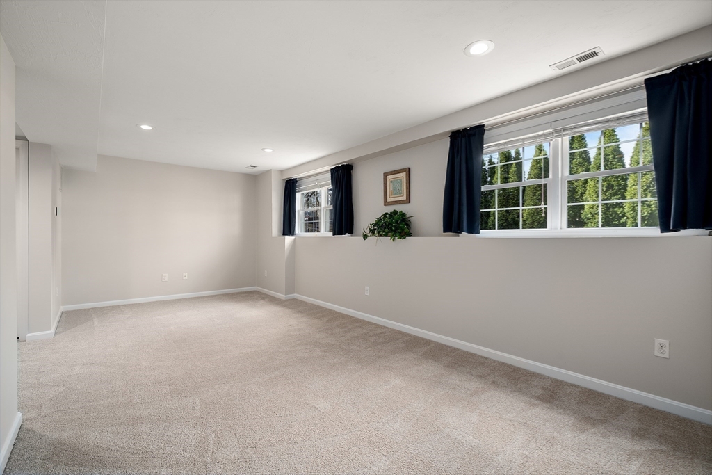 6 Pinewood Road