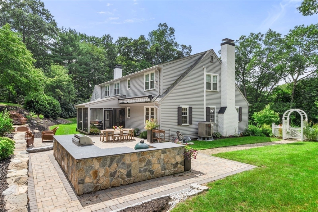 5 Raleigh Rd