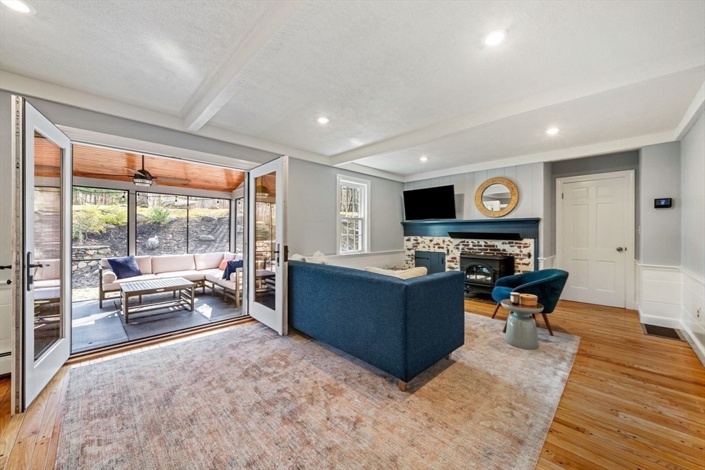 5 Raleigh Rd