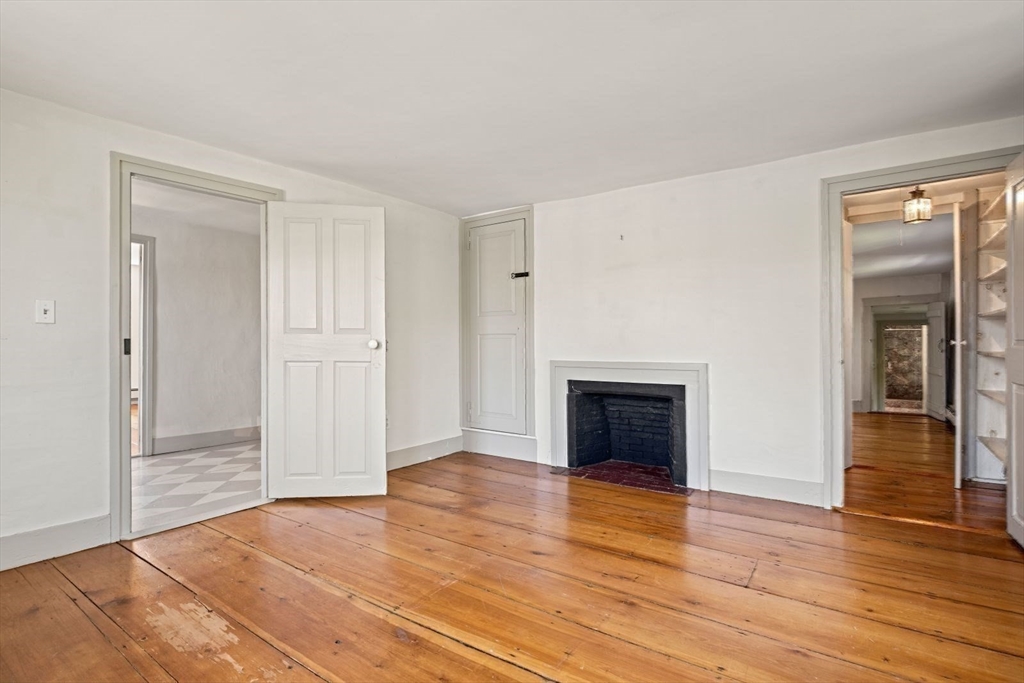 3 Maple St
