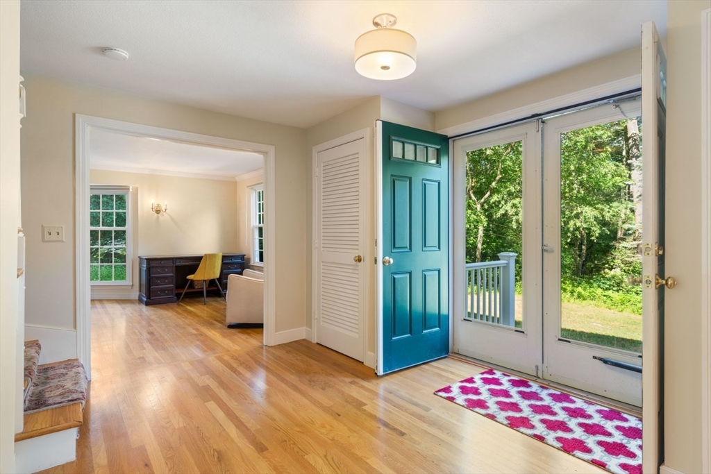 30 Stanhope Dr