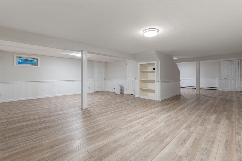 30 Stanhope Dr