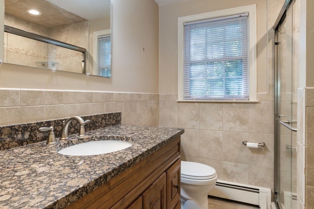 30 Stanhope Dr