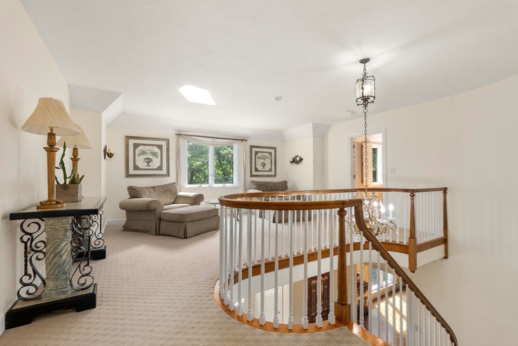 11 Fox Run Rd
