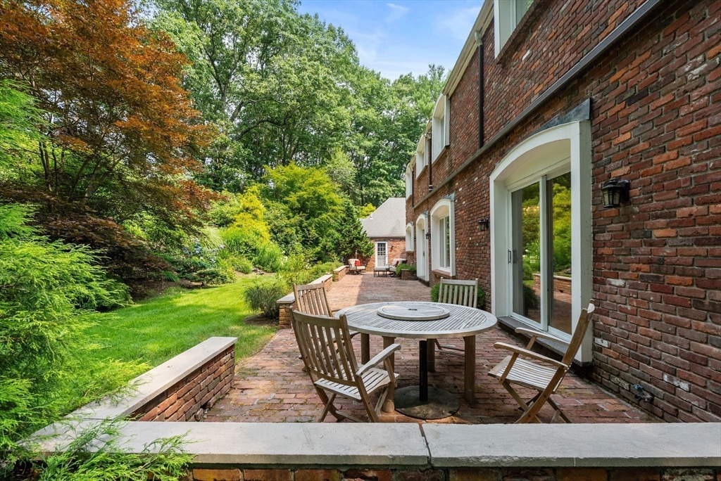 11 Fox Run Rd