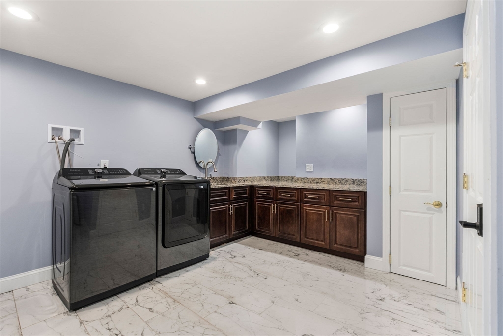 11 Fox Run Rd