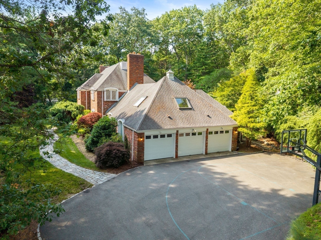 11 Fox Run Rd