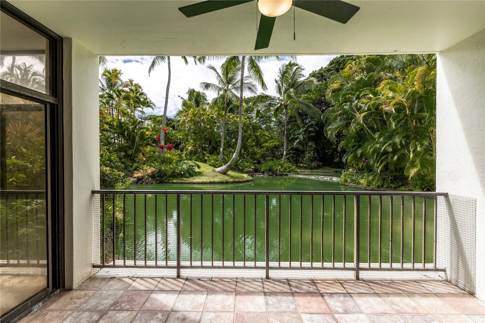 1020 Aoloa Place 110A