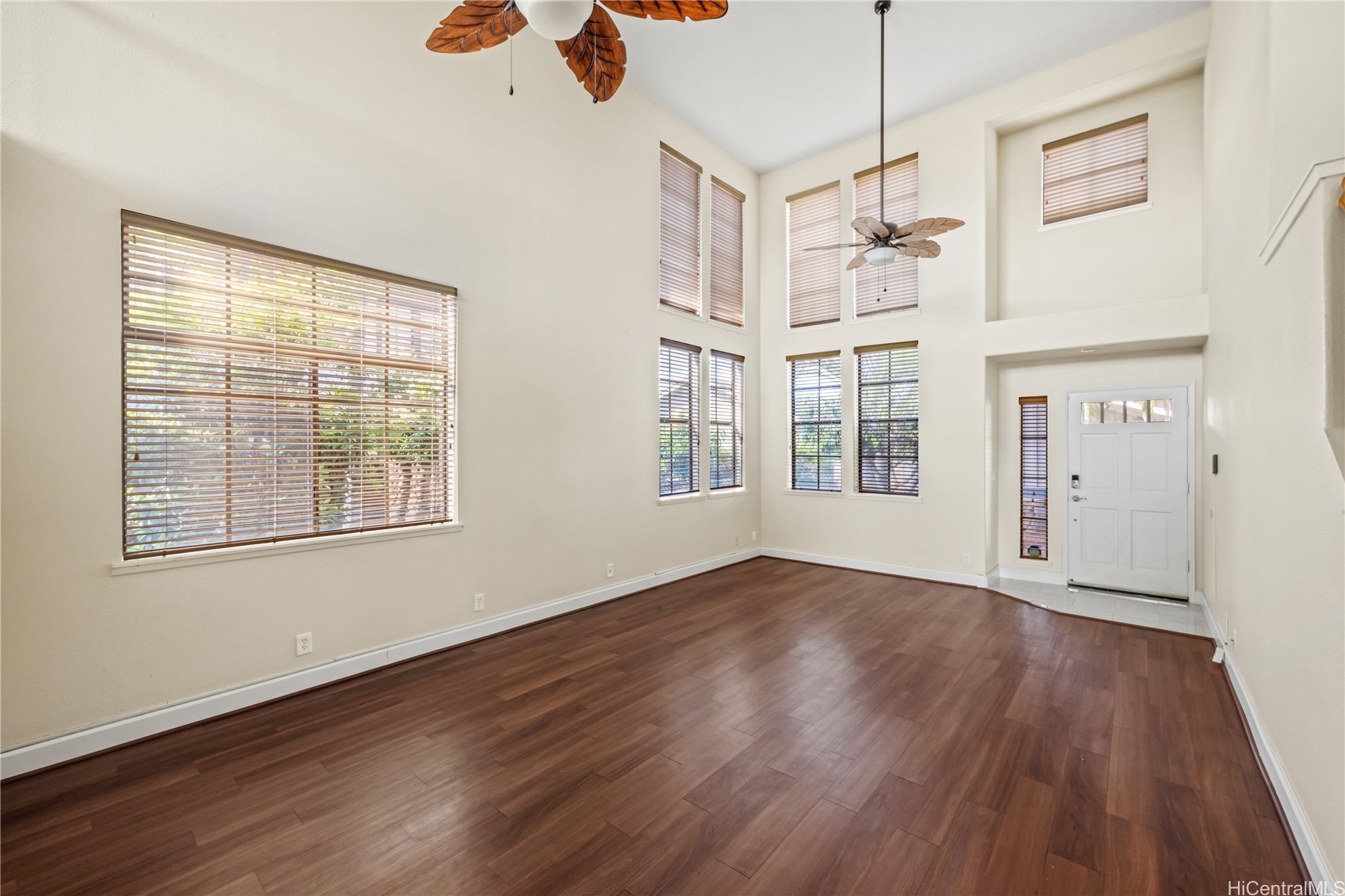 94-1211 Heahea Street