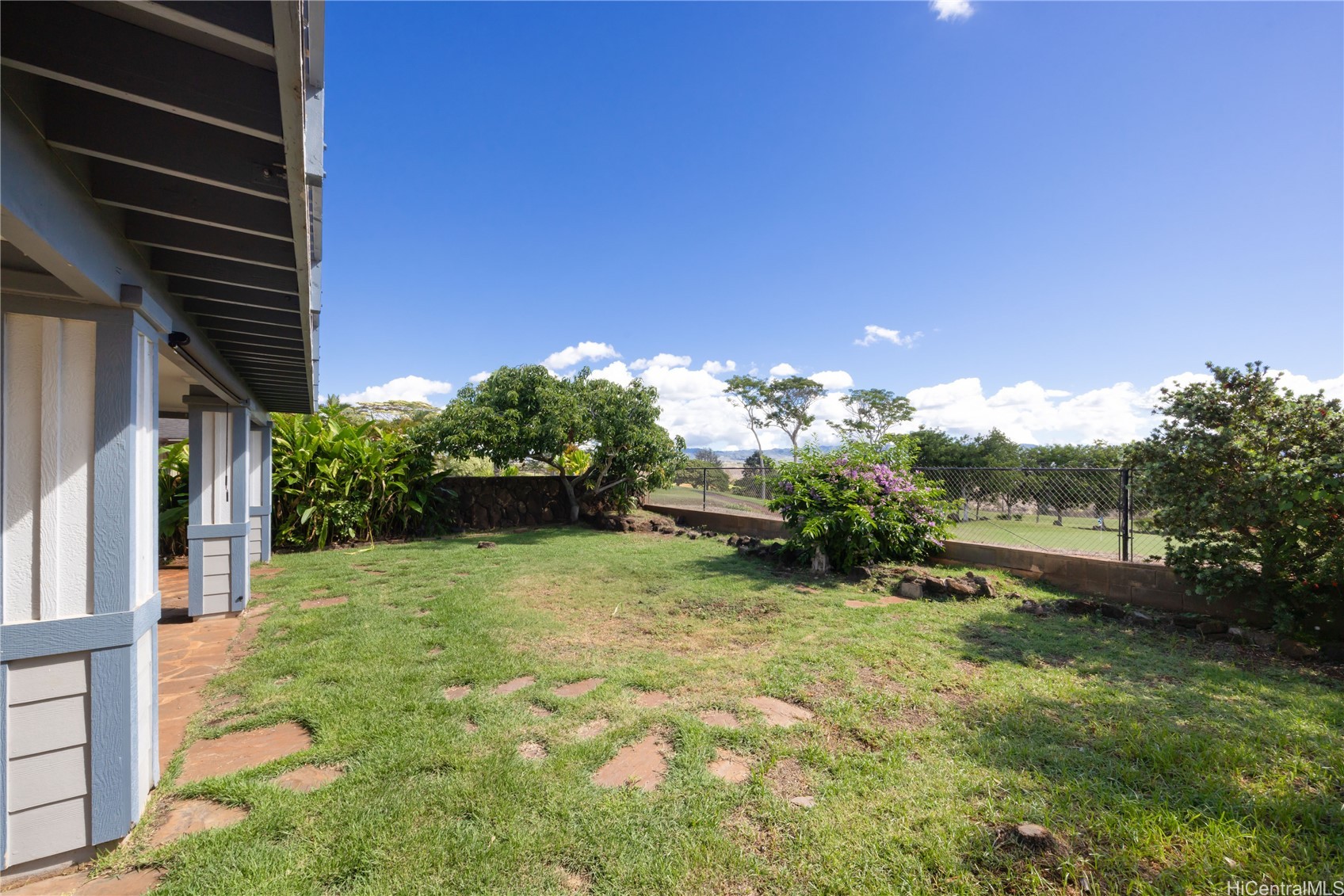 94-1211 Heahea Street