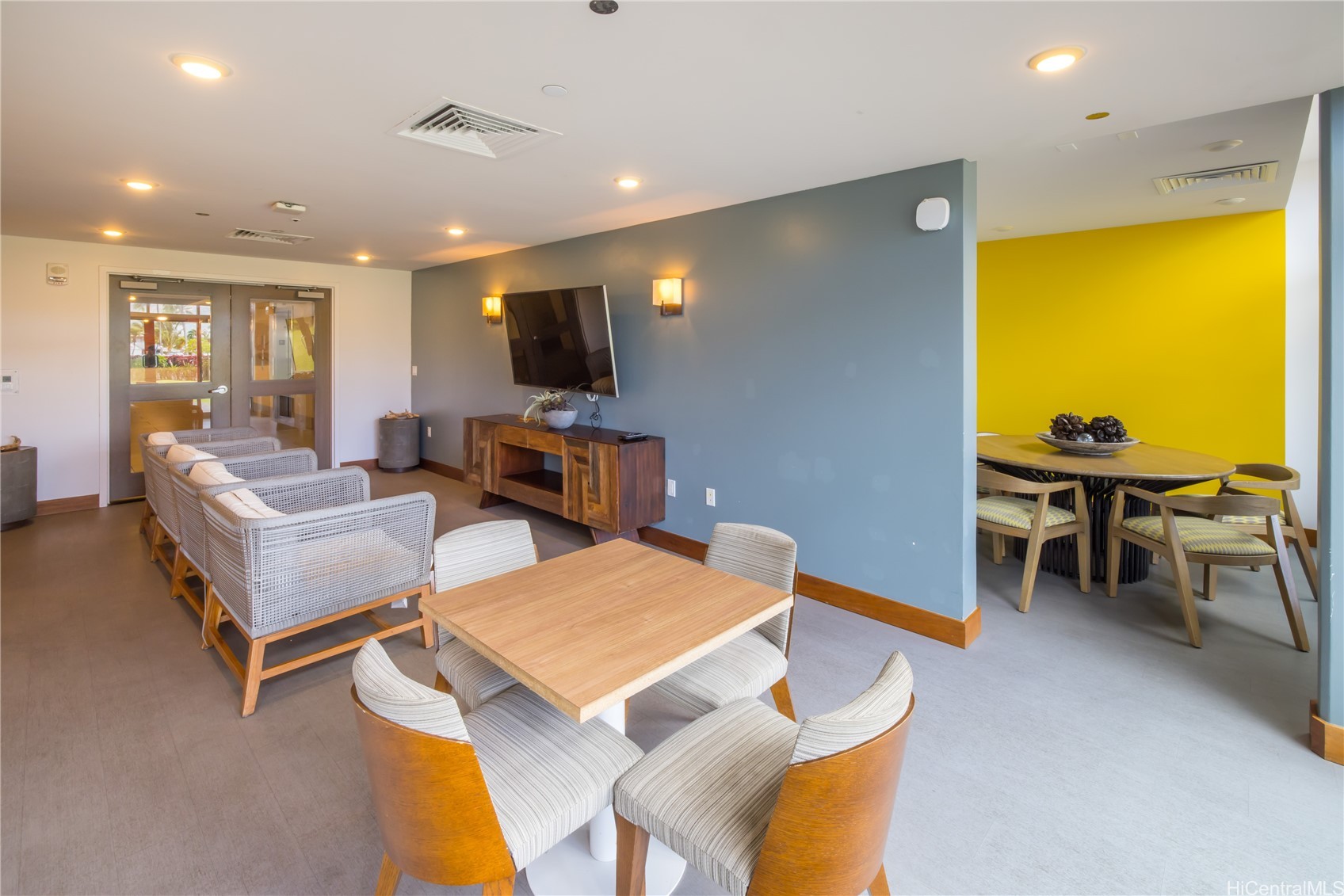 7000 Hawaii Kai Drive 2702