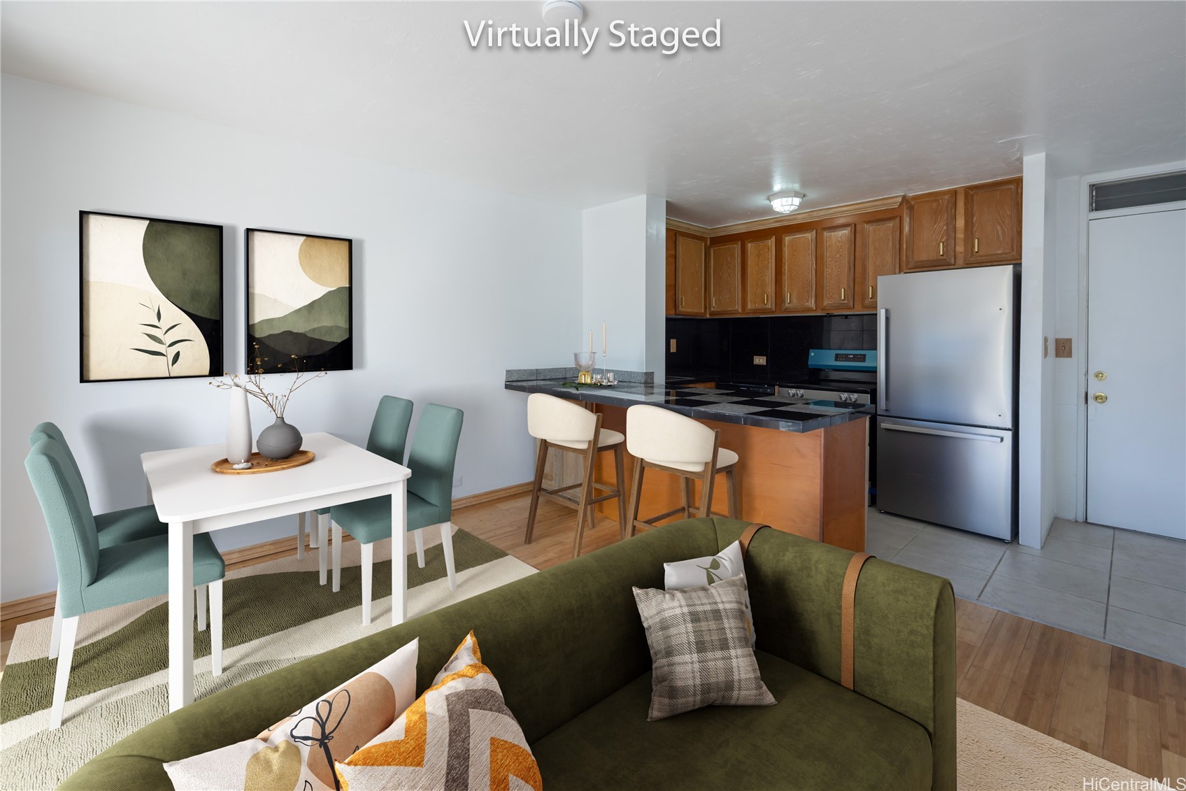 1914 University Avenue 305