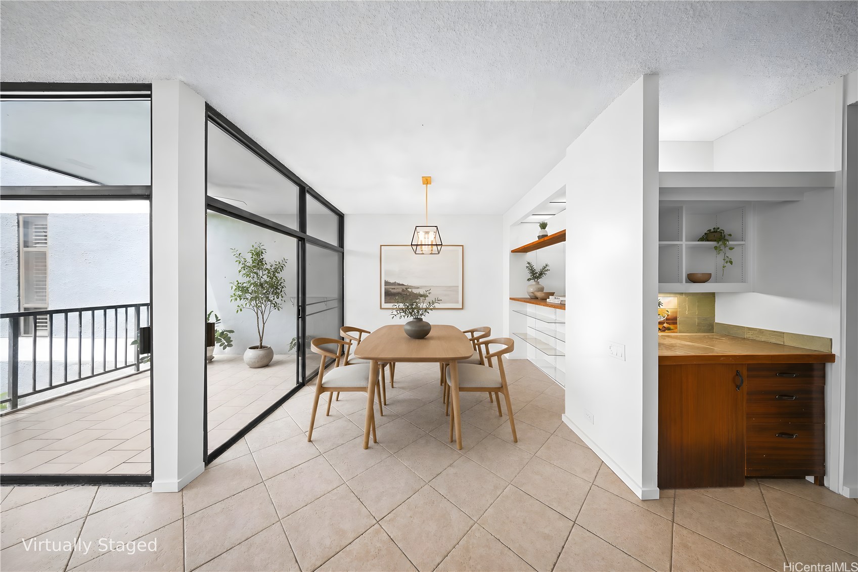 1030 Aoloa Place 2/302B