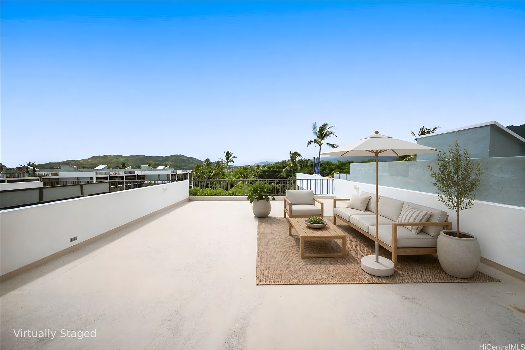 1030 Aoloa Place 2/302B