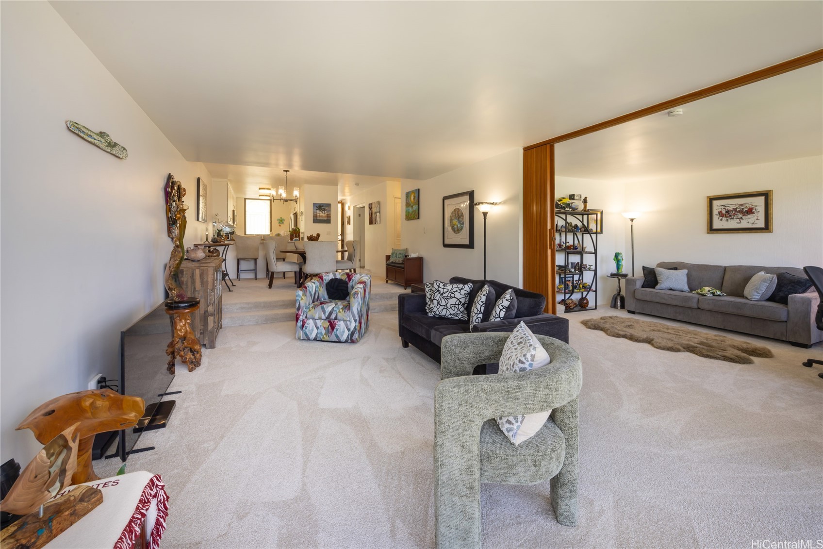 521 Hahaione Street 2/12H