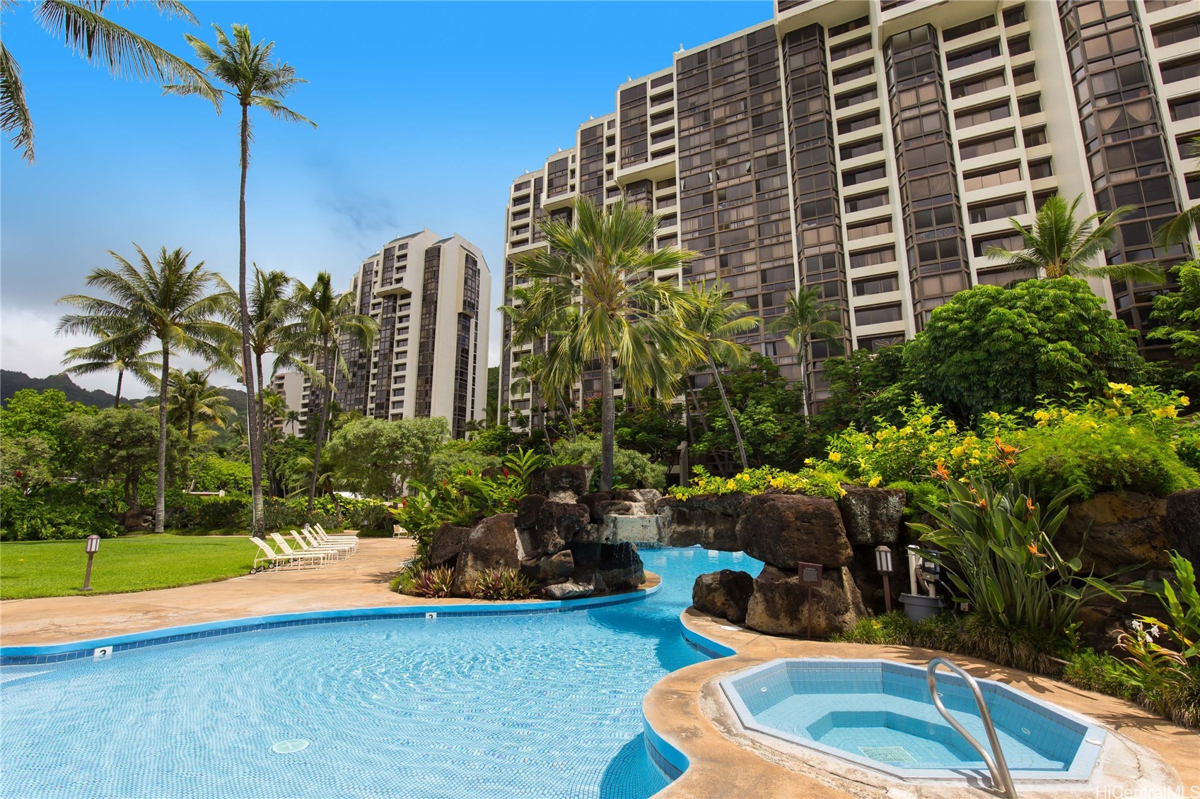 521 Hahaione Street 2/12H