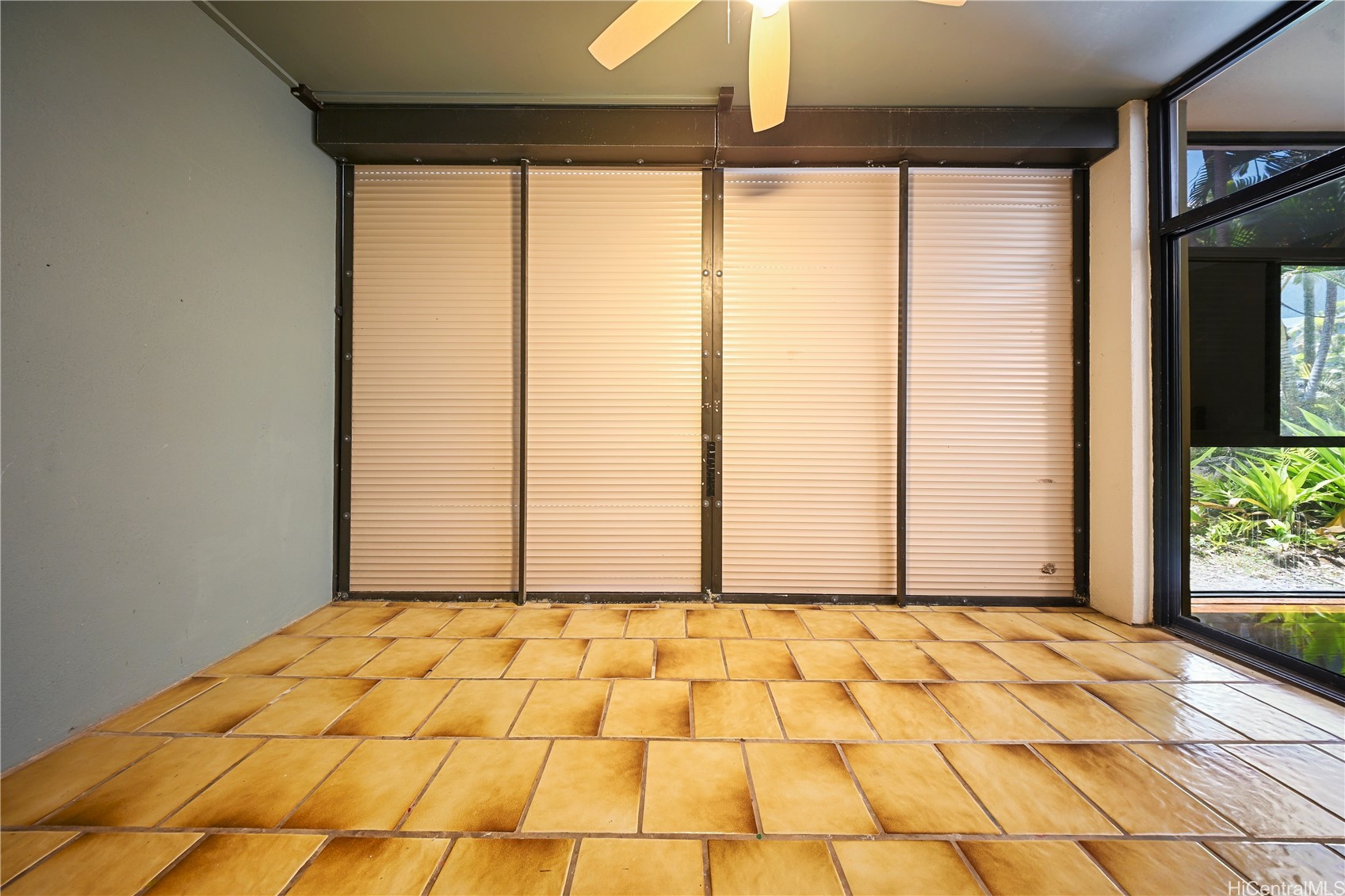 1030 Aoloa Place 5/105B