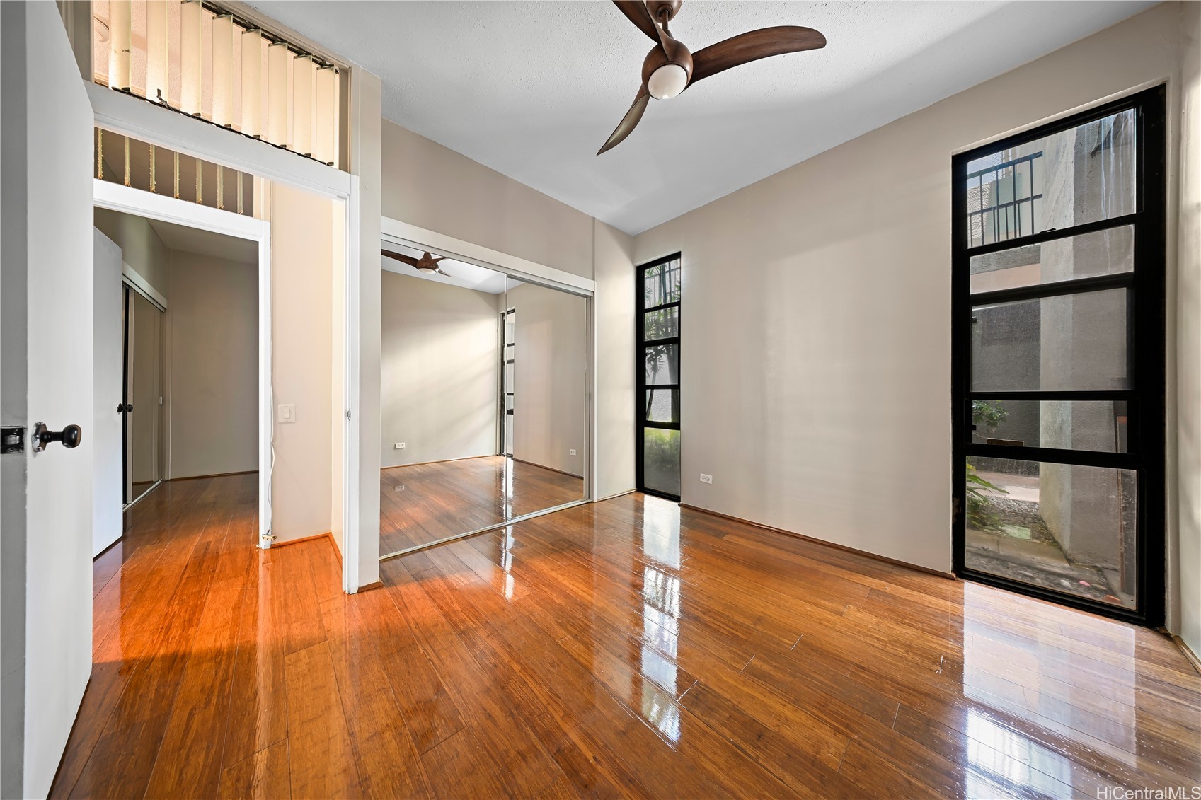 1030 Aoloa Place 5/105B