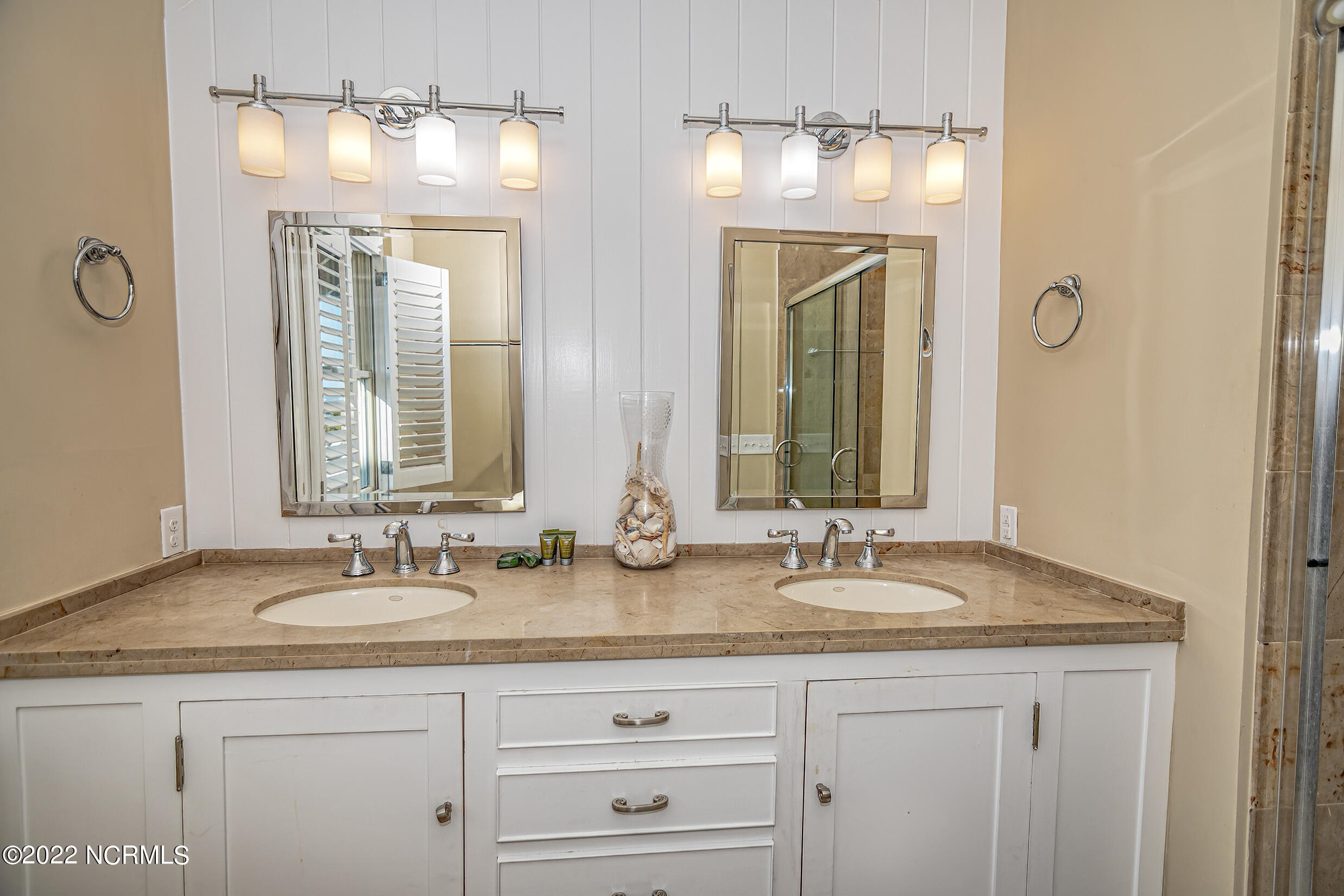 12 Isle Of Skye Crescent