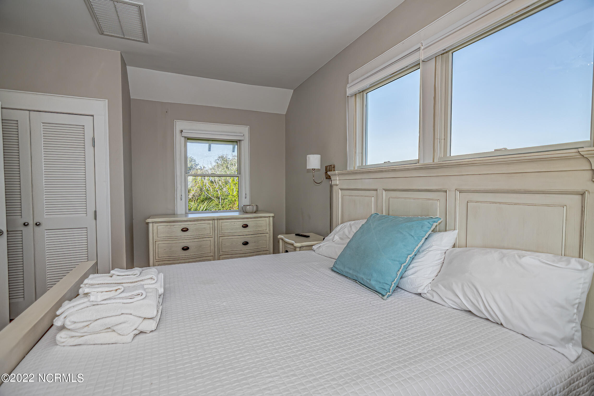 12 Isle Of Skye Crescent