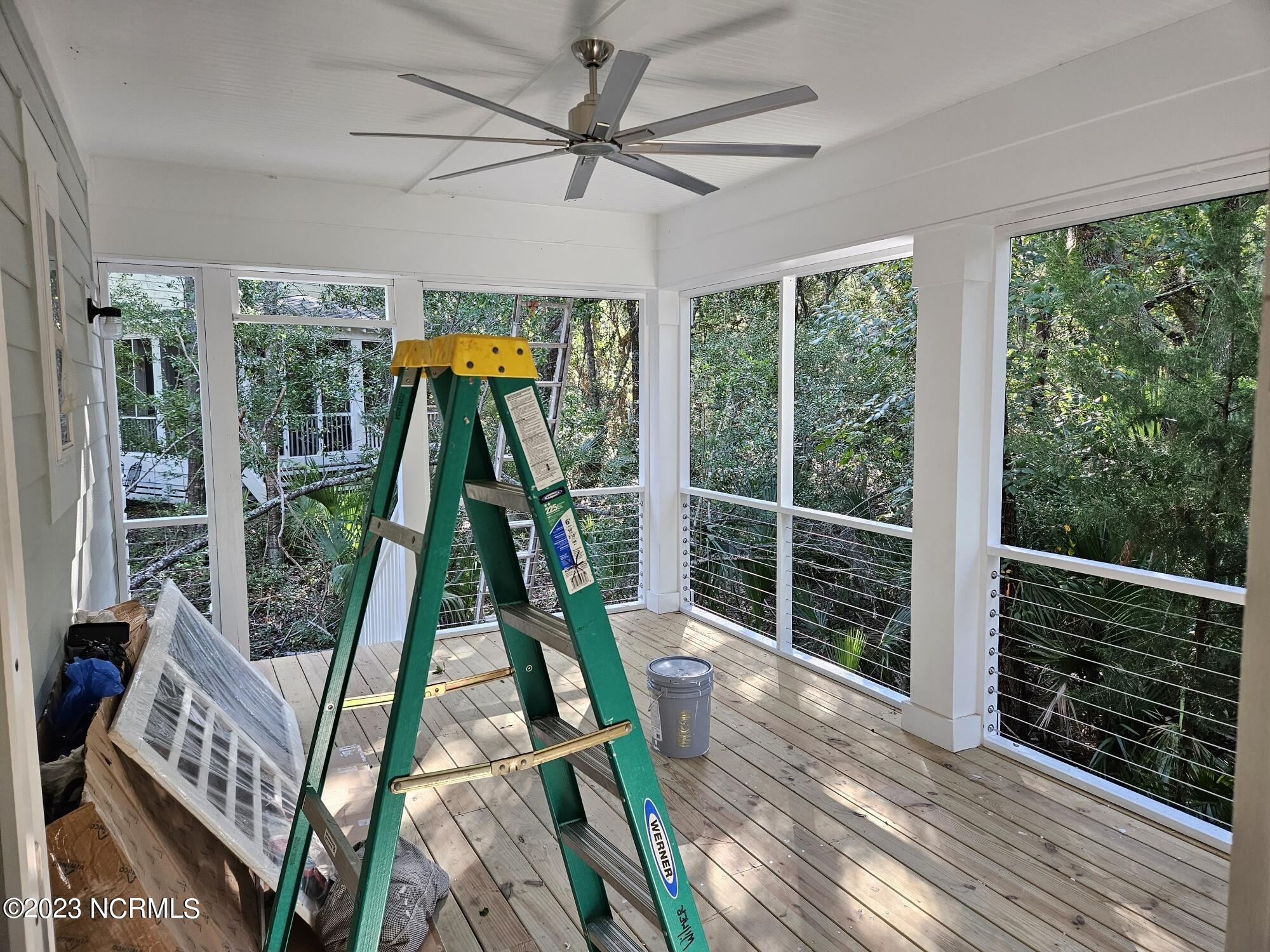 16 Fort Holmes Trail