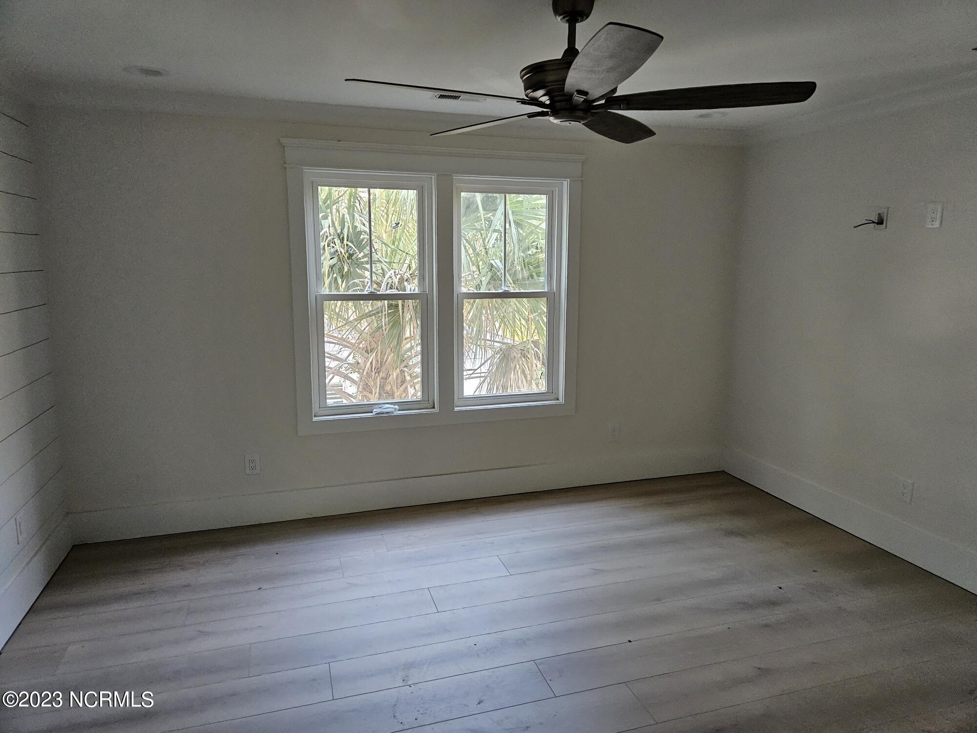 16 Fort Holmes Trail