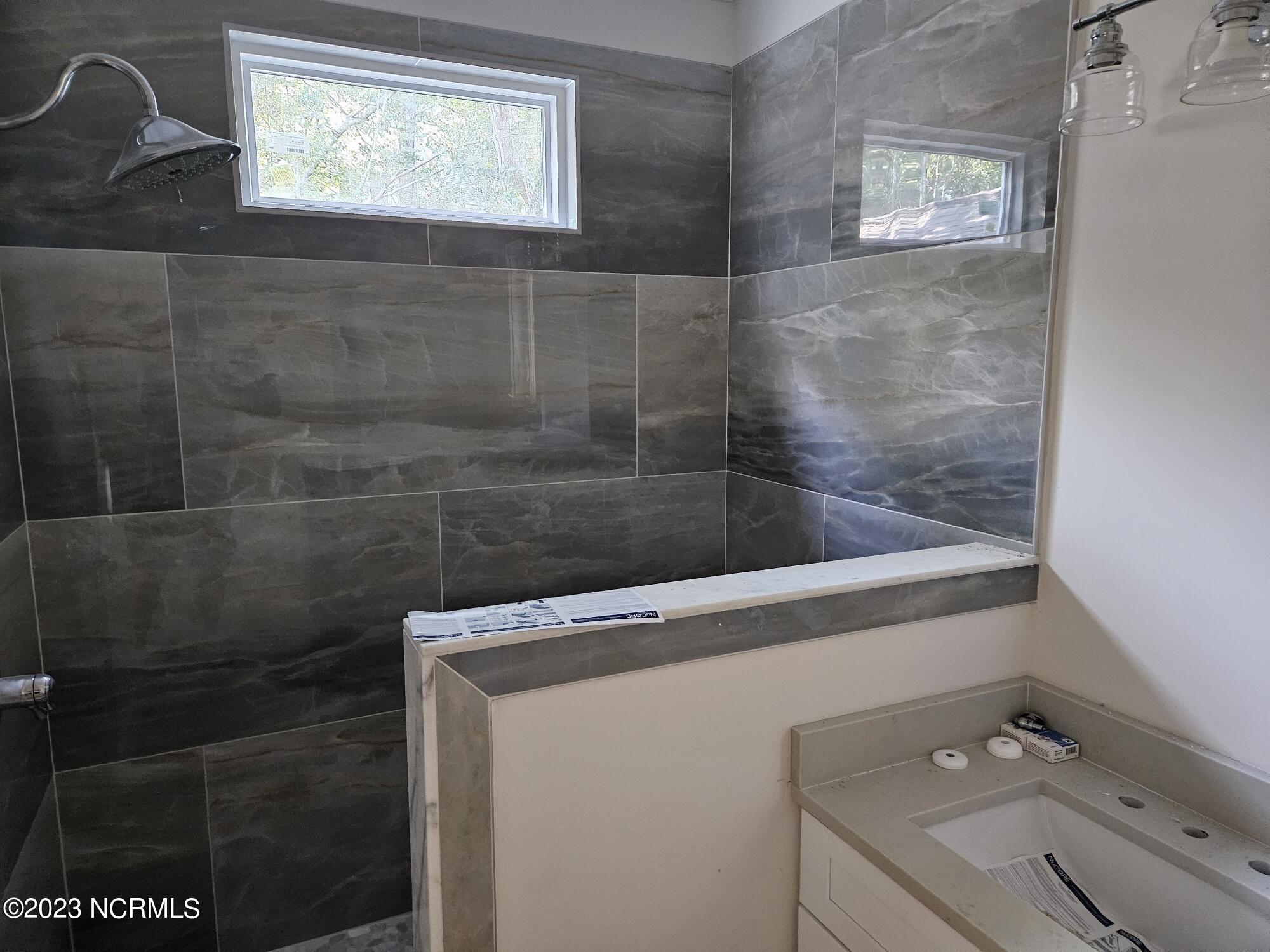 16 Fort Holmes Trail